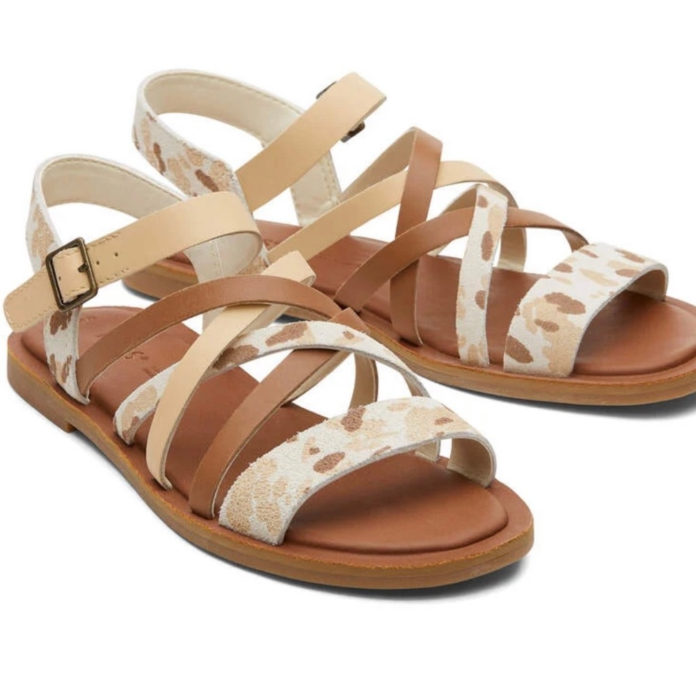 NWT TOMS Sephina Sandals